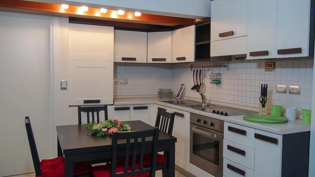 Holiday home Under San Luca Home In Bologna